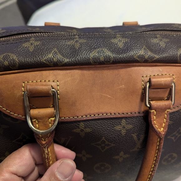 Louis Vuitton Vintage Monogram Canvas Deauville Satchel - Picture 12 of 17